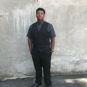 Meet your Posher, Casey